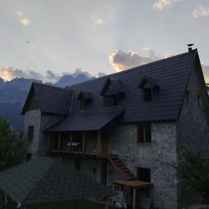 https://vellezrit-shkambi-gjelaj.albaniahotels.org
